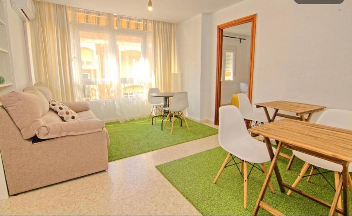 Guest House Mota Málaga Exteriör bild
